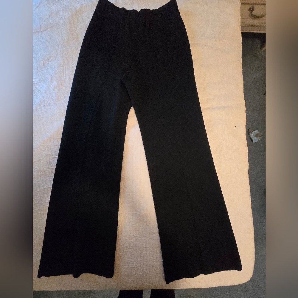 St. John Evening by Marie Gray Pants Black size 2